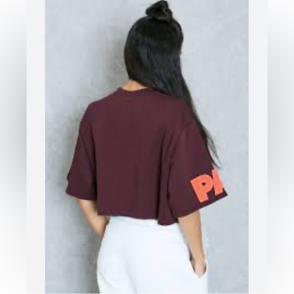IVY PARK Chenille Logo Boxy Crop Tee - Picture 2 of 15